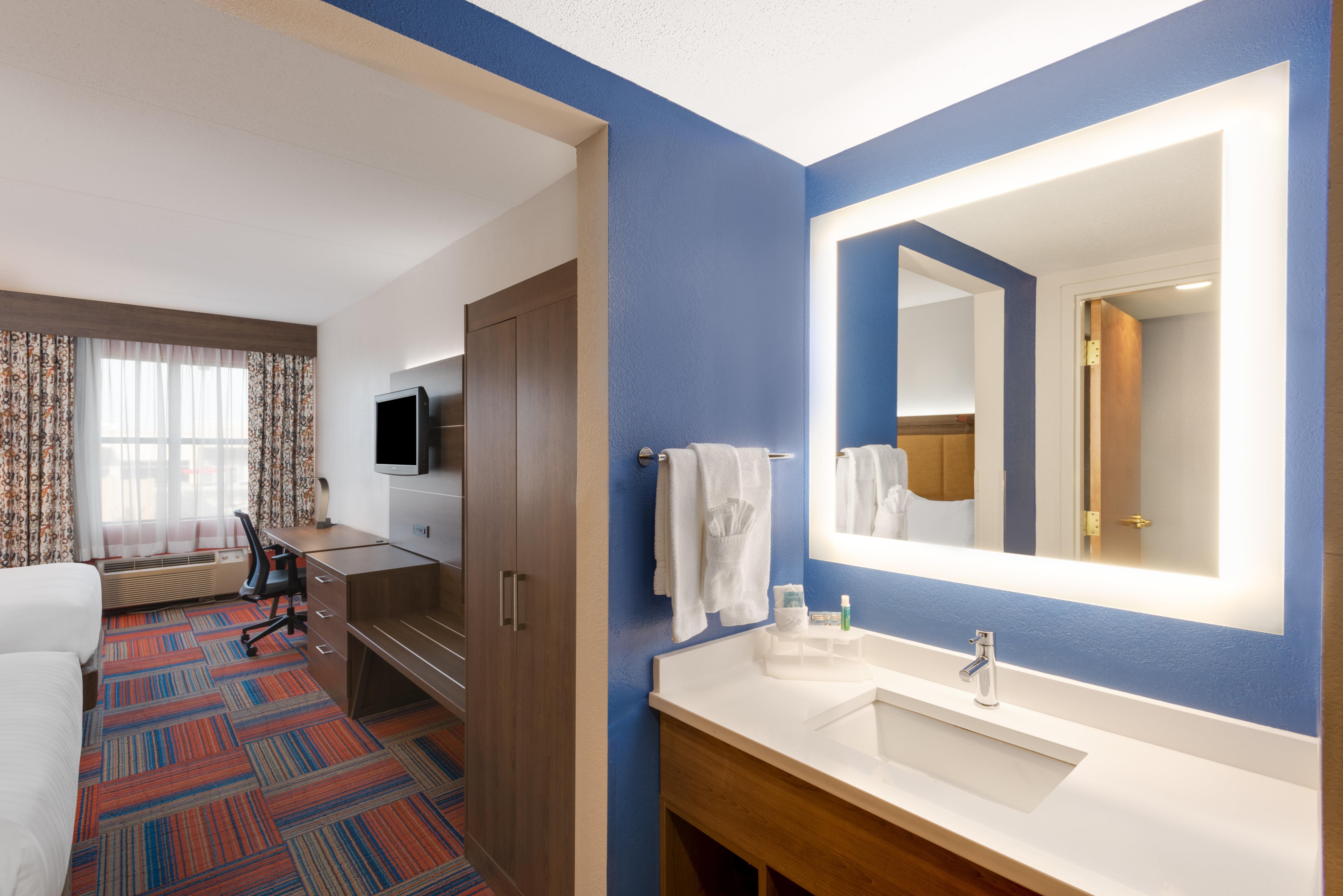 Holiday Inn Express Cambridge By Ihg Exteriör bild