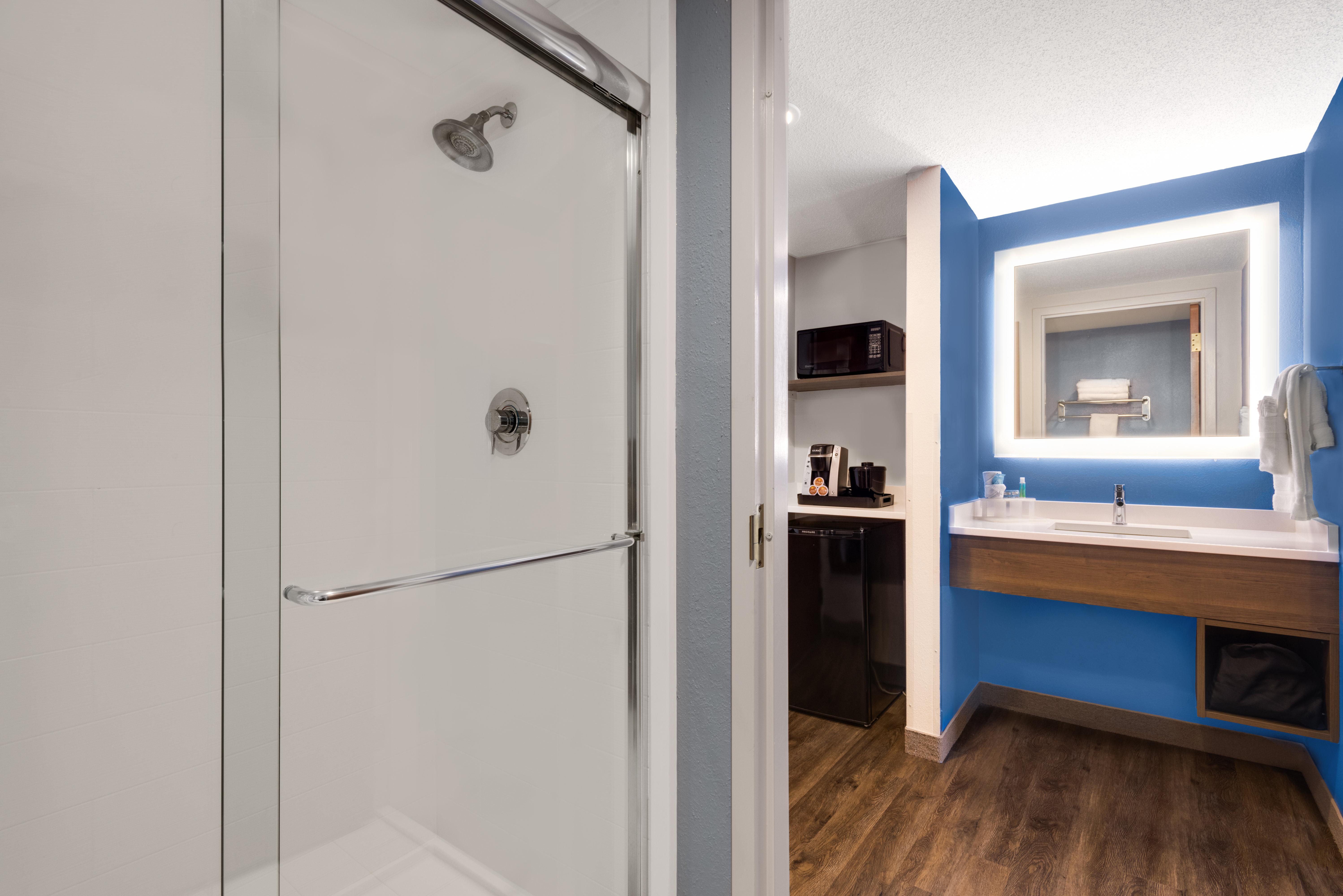 Holiday Inn Express Cambridge By Ihg Exteriör bild