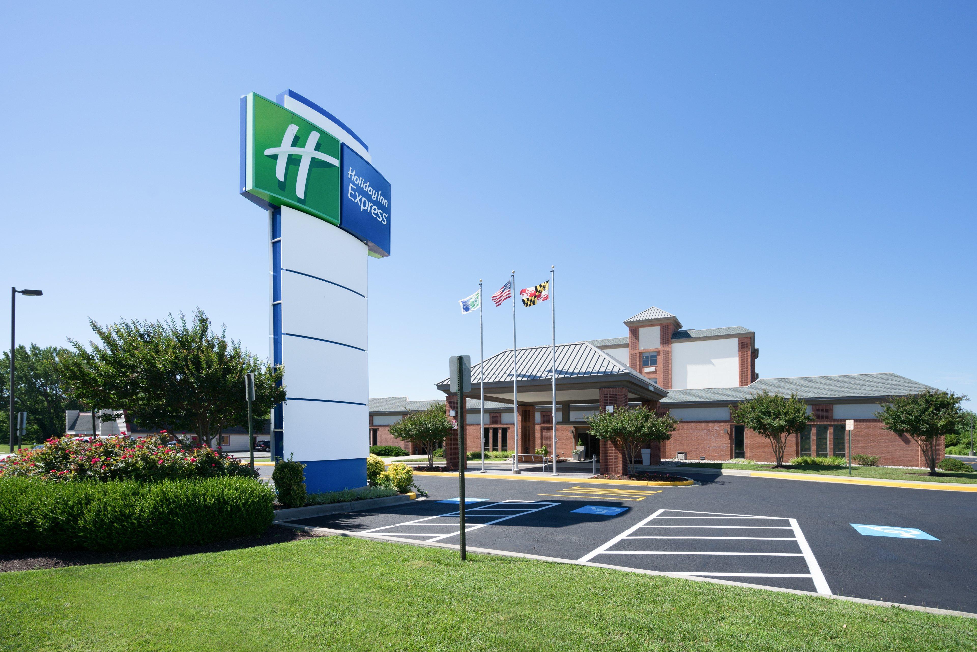 Holiday Inn Express Cambridge By Ihg Exteriör bild