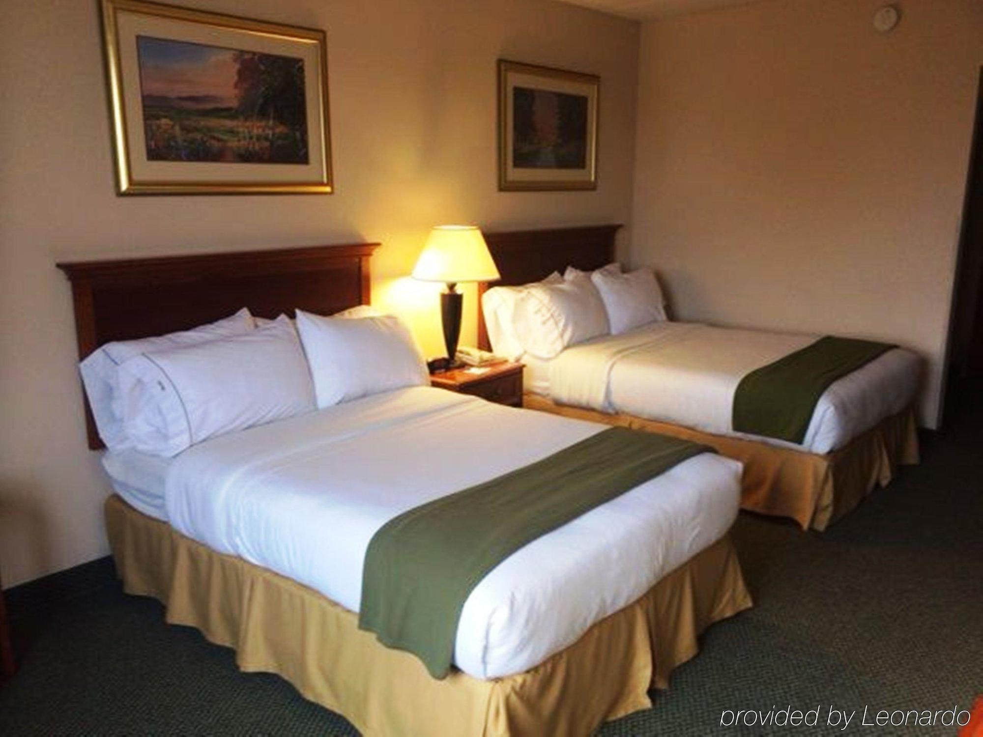 Holiday Inn Express Cambridge By Ihg Exteriör bild